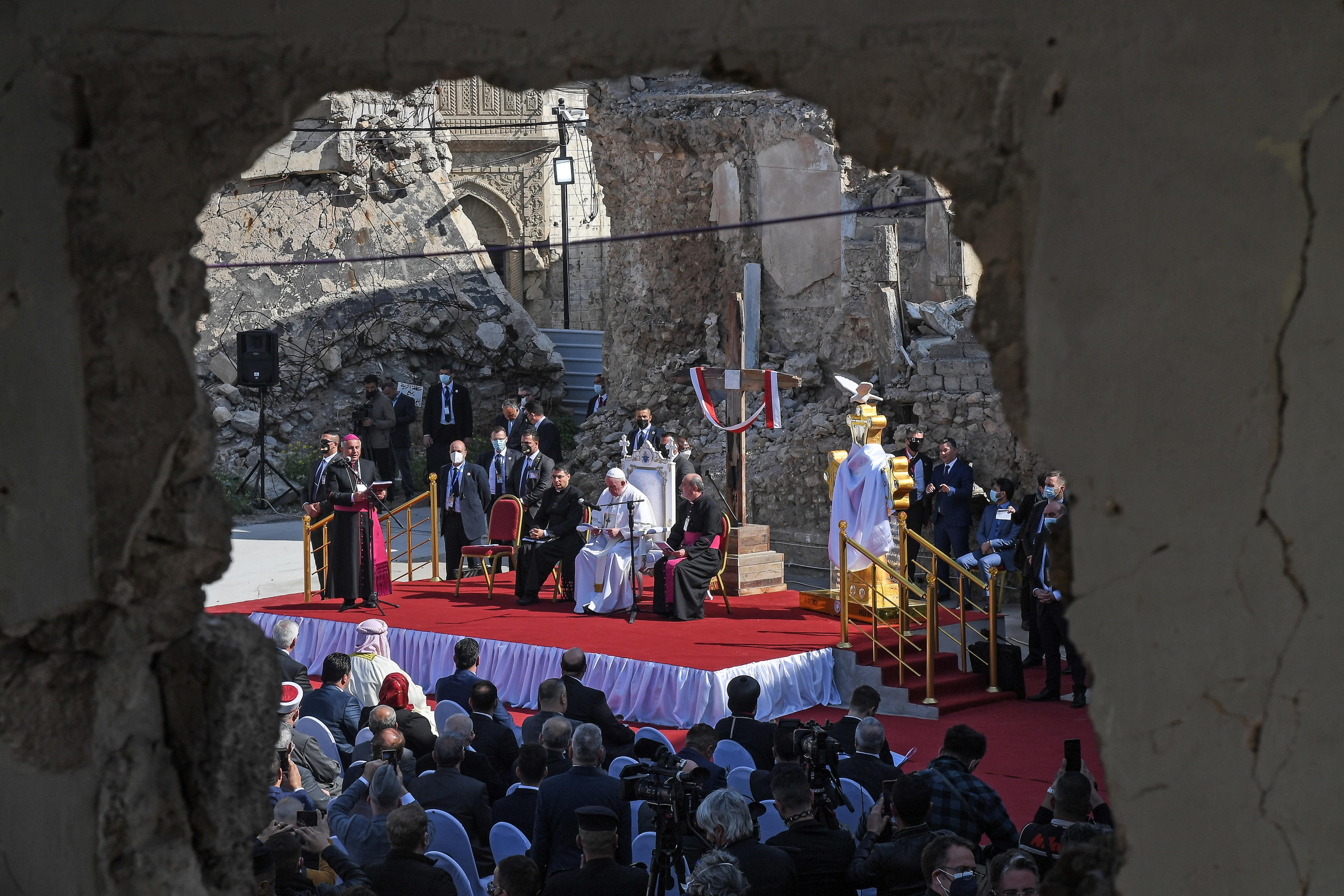 Il Papa in Iraq: messaggio da un paese in subbuglio